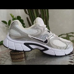 کتونی نایک اصل ویتنام کد1038
