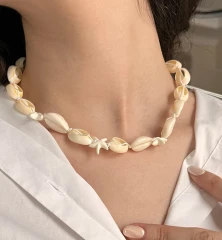 گردنبند صدف طبیعی و ستاره