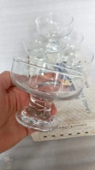 بستنی خوری پایه دار بلور ترکیه
