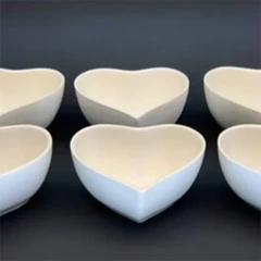 پیاله سرامیکی مدل قلب 6 عددی سفید شیری
