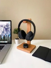 استند تمام چوب هدفون