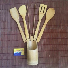 ست کفگیر استند دار بامبو