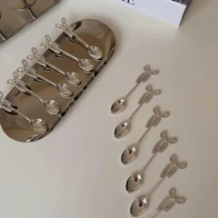 قاشق چای خوری