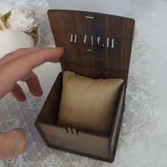 جعبه ساعت چوبی مدل فنری