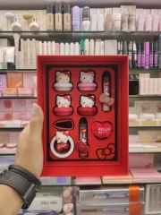 ست کامل لوازم آرایشی شیگلم مدل Hello Kitty ‌