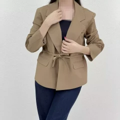 کت زنانه لینن پشت جیب