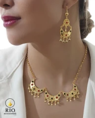 سرویس زیورآلات زنانه طرح سنتی جذاب