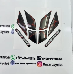 پد برچسب گلگیر جلو موتورسیکلت طرح کلیک مشکی خط قرمز