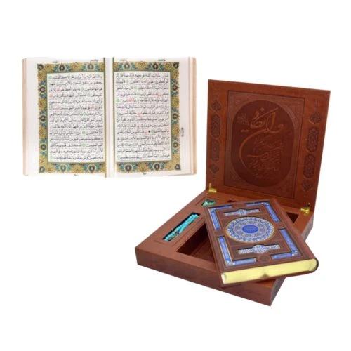 110171-کتاب نفیس ست قرآن وزیری گلاسه(با تسبیح و صلوات شمار)جعبه لپتابی چرم