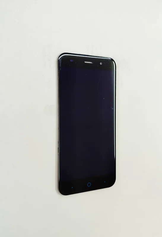 LCD روکار گوشی ZTE Blade V6