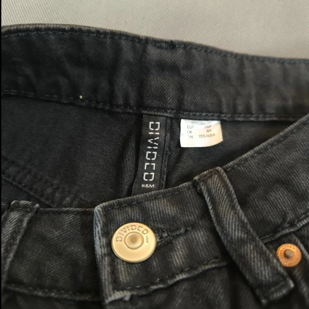 🧡 SIZE 36  شلوار جین دخترانه مشکی اورجینال برند معتبر H&M سوئد مدل DIVIDED