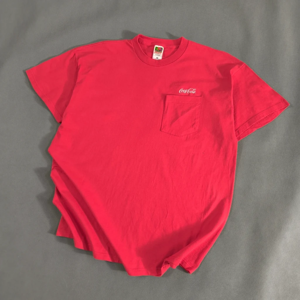 SIZE L-XL  تیشرت اورجینال   برند معتبر FRUIT OF THE LOOM امریکا مدل CocaCola