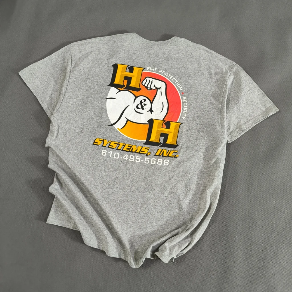 SIZE L-XL  تیشرت اورجینال برند معتبر Gildan امریکا   مدل H&H