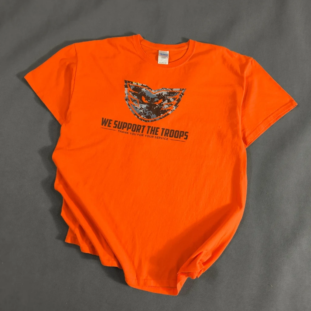 SIZE L-XL  تیشرت اورجینال   برند معتبر Gildan امریکا مدل Troops