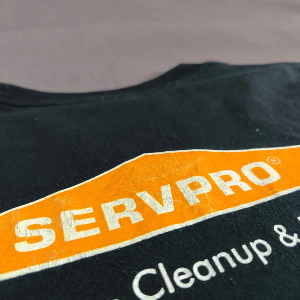 SIZE L-XL  تیشرت اورجینال   برند معتبر PORT&COMPANY امریکا مدل SERVPRO