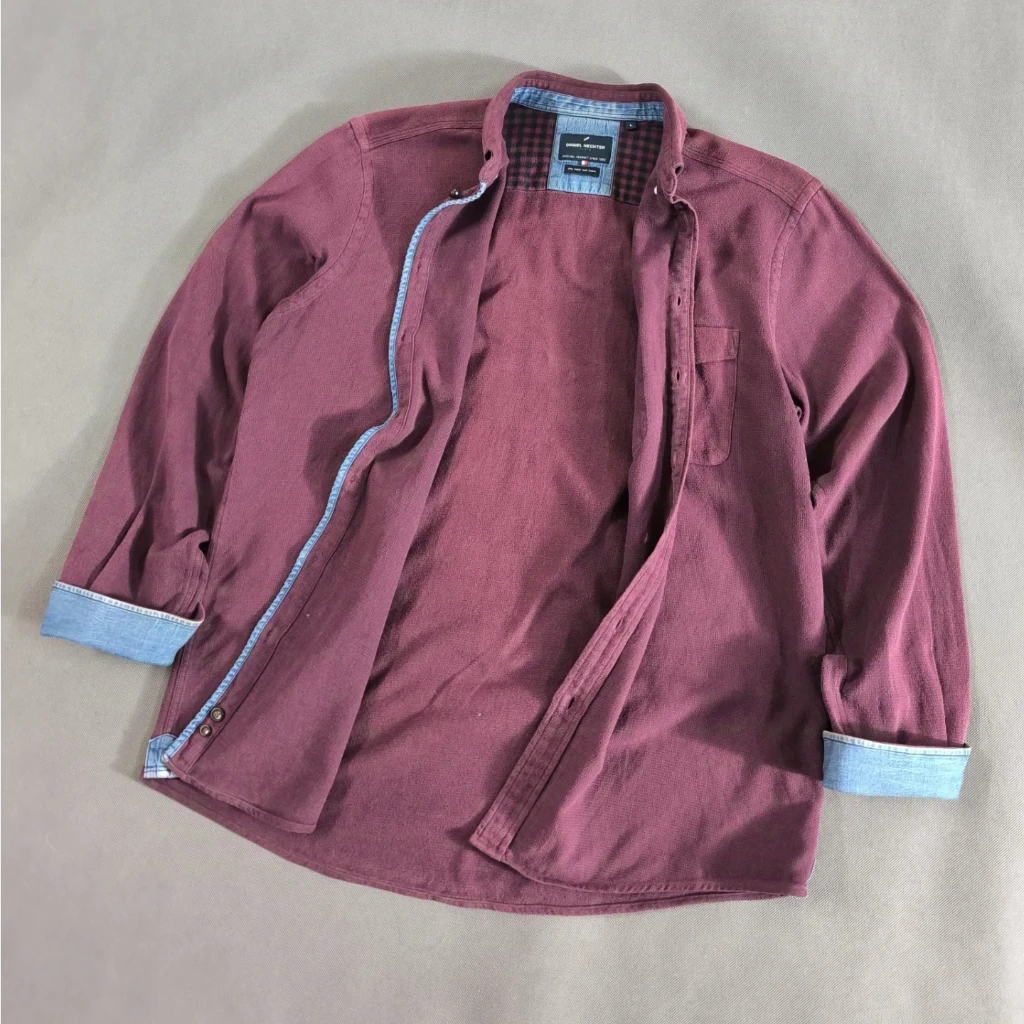 SIZE M-L  پیراهن پشمی ضخیم اورجینال  برند معتبر و پرطرفداااار Daniel Hechter فرانسه