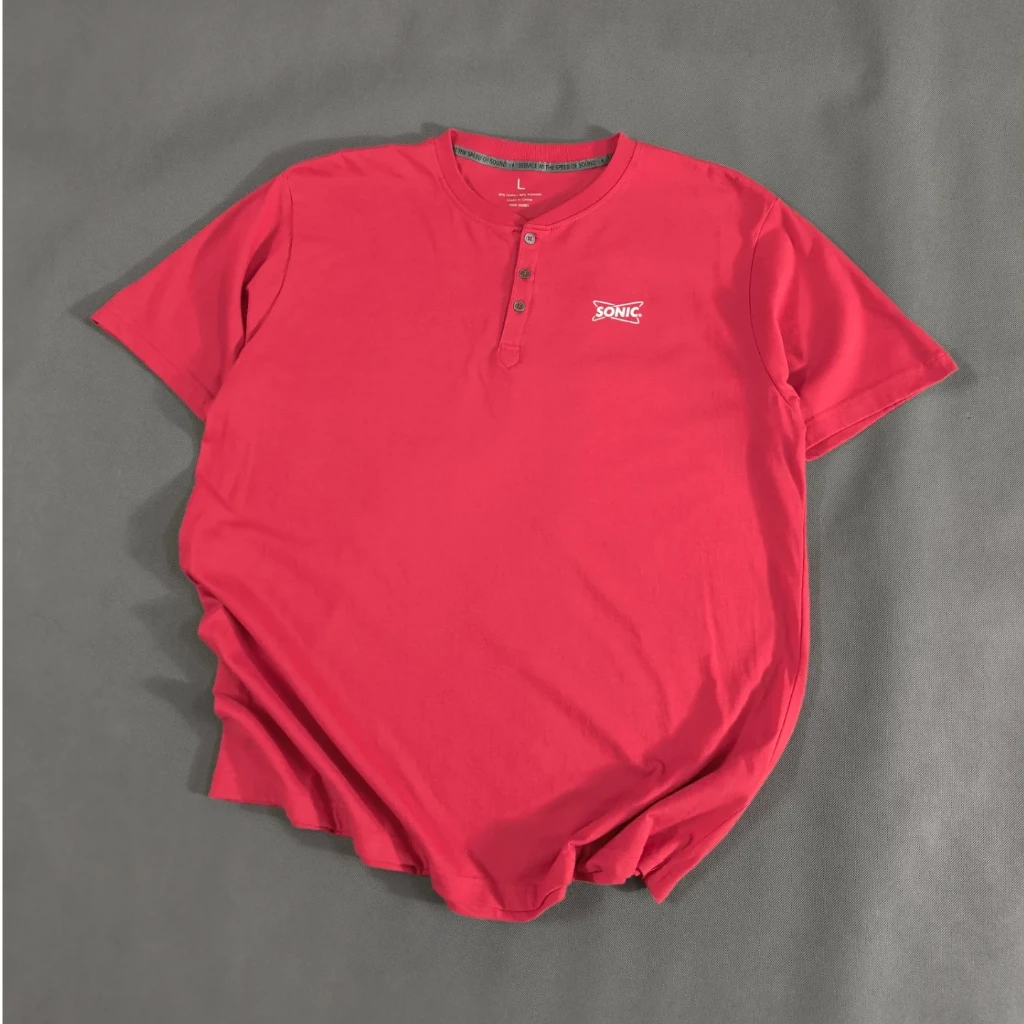 SIZE XL-L  تیشرت دکمه دار اورجینال   برند SERVICE AT THE SPEED OF SOUND  مدل SONIC