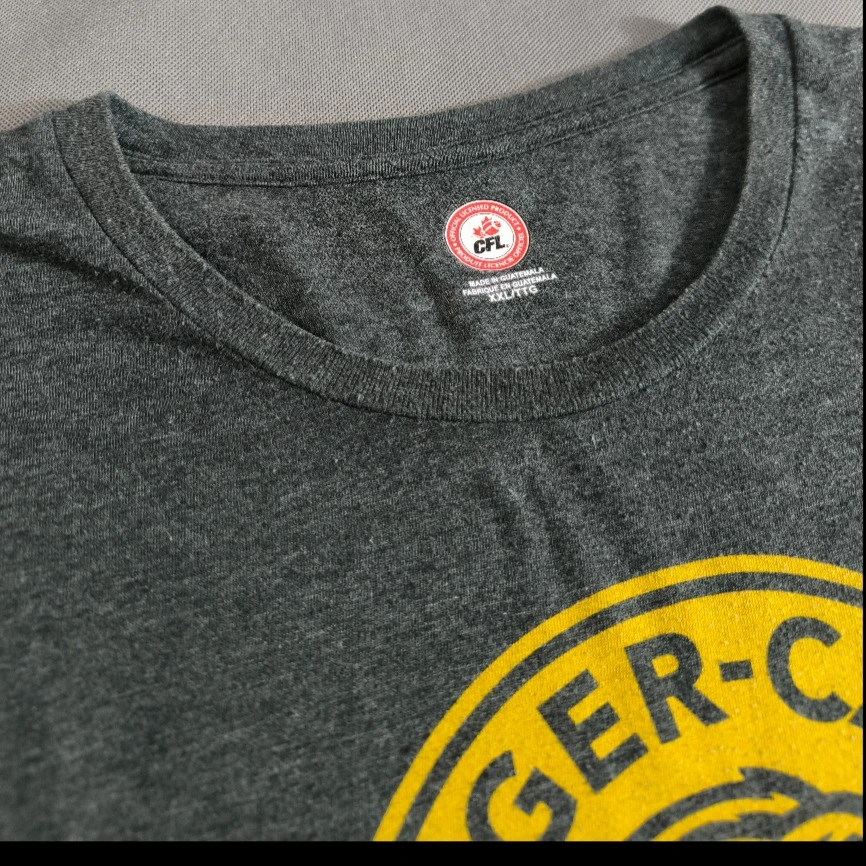 SIZE XL-XXL  تیشرت لش اورجینال   برند معتبر CFL امریکا مدل Tiger Cats