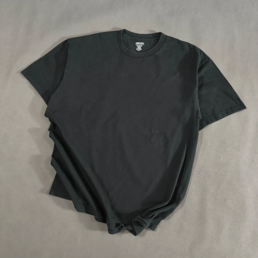 SIZE XXL-XL  تیشرت مشکی ساده اورجینال برند KIRKLAND امریکا   مدل BASIC