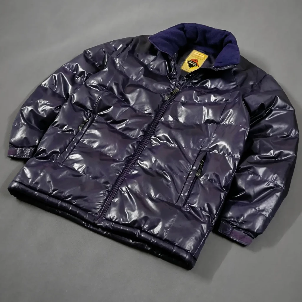 Size M-L  کاپشن الیاف بنفش اورجینال  برند معتبر و مشهور Mouflon اسپانیا