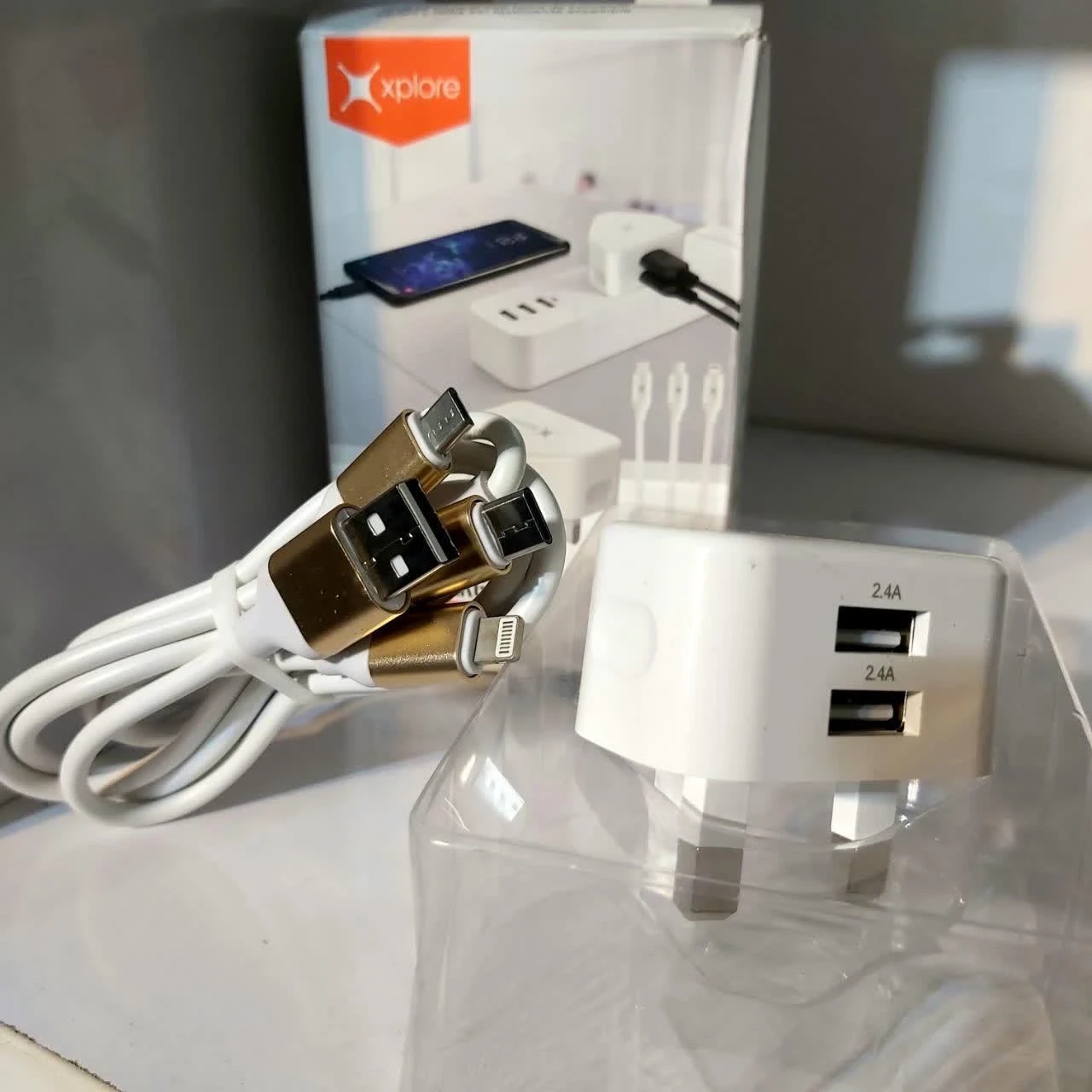 آدابتور ایکس پی فست سه سر لایتنینگ اپل،تایپ سی ،میکرو مدل XP-CC31 Wall Charger