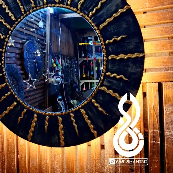 آینه خورشید چراغ‌دار