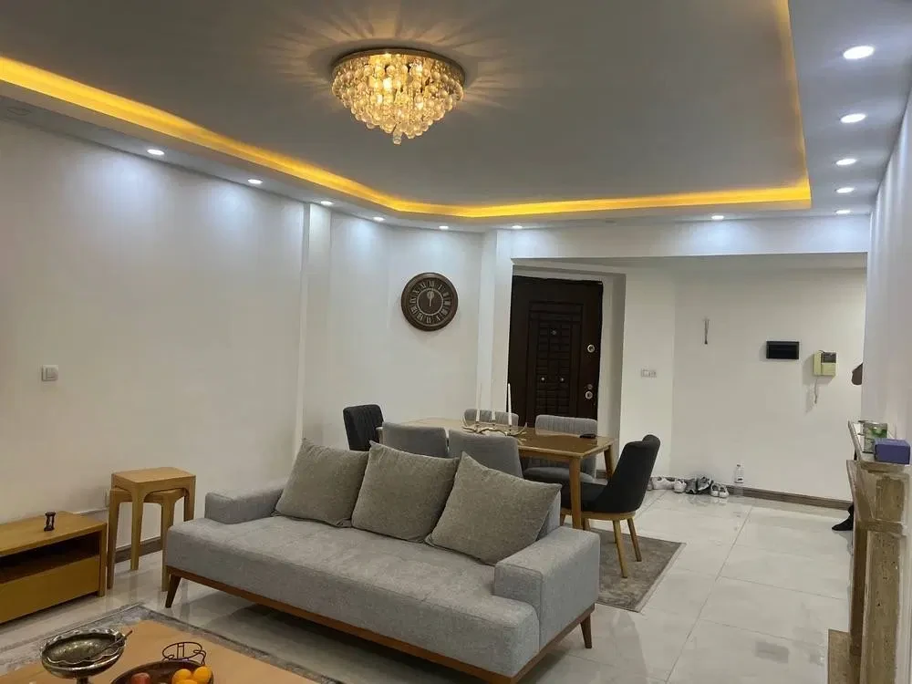 اجاره آپارتمان سه خواب نوساز صدرا