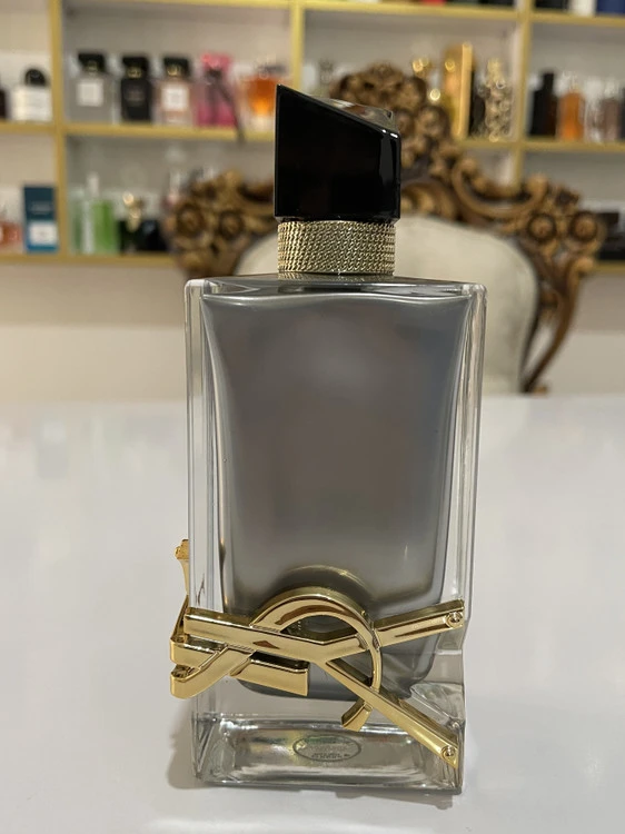 ادکلن ایو سن لورن لیبره ابسولو پلاتین YVES SAINT LAURENT - Libre L'Absolu Platine زنانه
