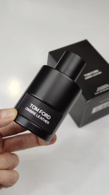 ادکلن تام فورد اومبر لدر (امبر لدر) | Tom Ford Ombré Leather 2018 زنانه مردانه
