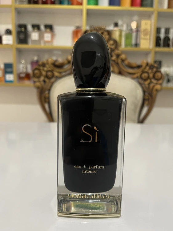 ادکلن جورجیو آرمانی سی اینتنس | Giorgio Armani Si Intense زنانه