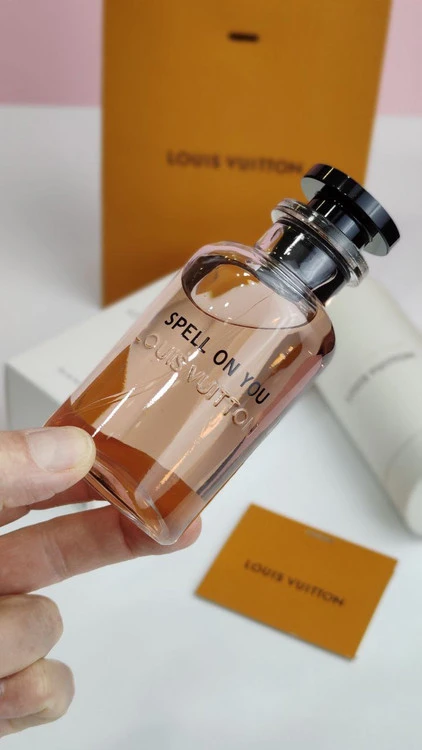ادکلن لویی ویتون اسپل آن یو | Louis Vuitton Spell On You زنانه