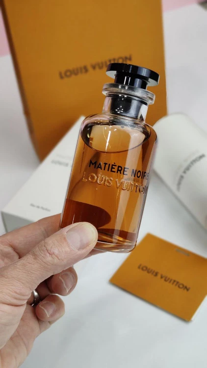 ادکلن لویی ویتون ماتییر نویر | Louis Vuitton Matière Noire زنانه