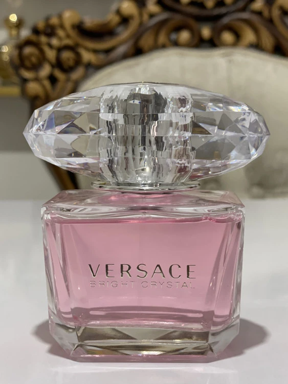ادکلن ورساچه صورتی-برایت کریستال Versace Bright Crystal زنانه
