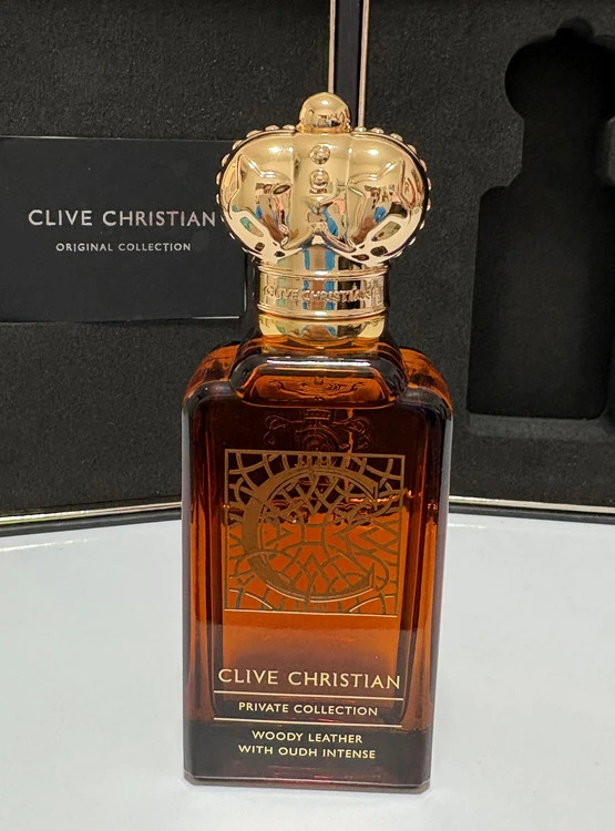 ادکلن وودی لدر ویت عود اینتنس کلایو کریستین Clive Christian C for Men Woody Leather With Oudh Intense مردانه