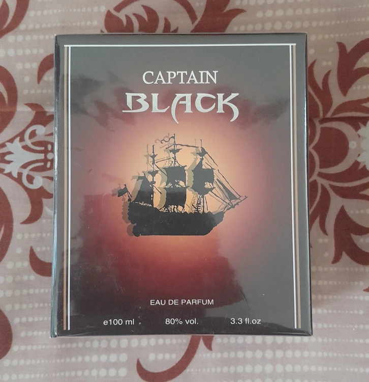 ادکلن کاپیتان بلک اصل هارد باکس 100 میل (CAPITAIN BLACK)