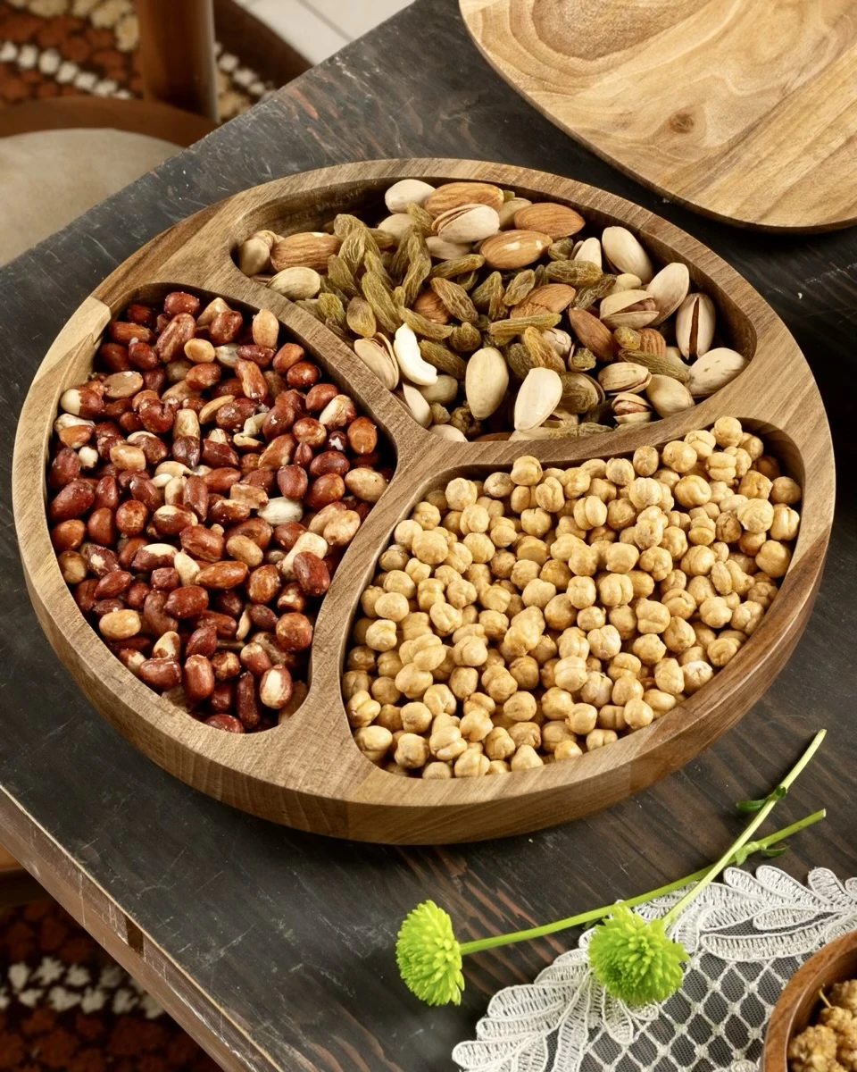 اردو خوری 3 خانه گرد چوبی اماهوم SEQUOIA