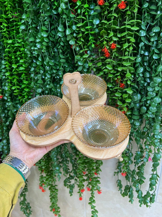 اردو خوری سه خانه پیکسل