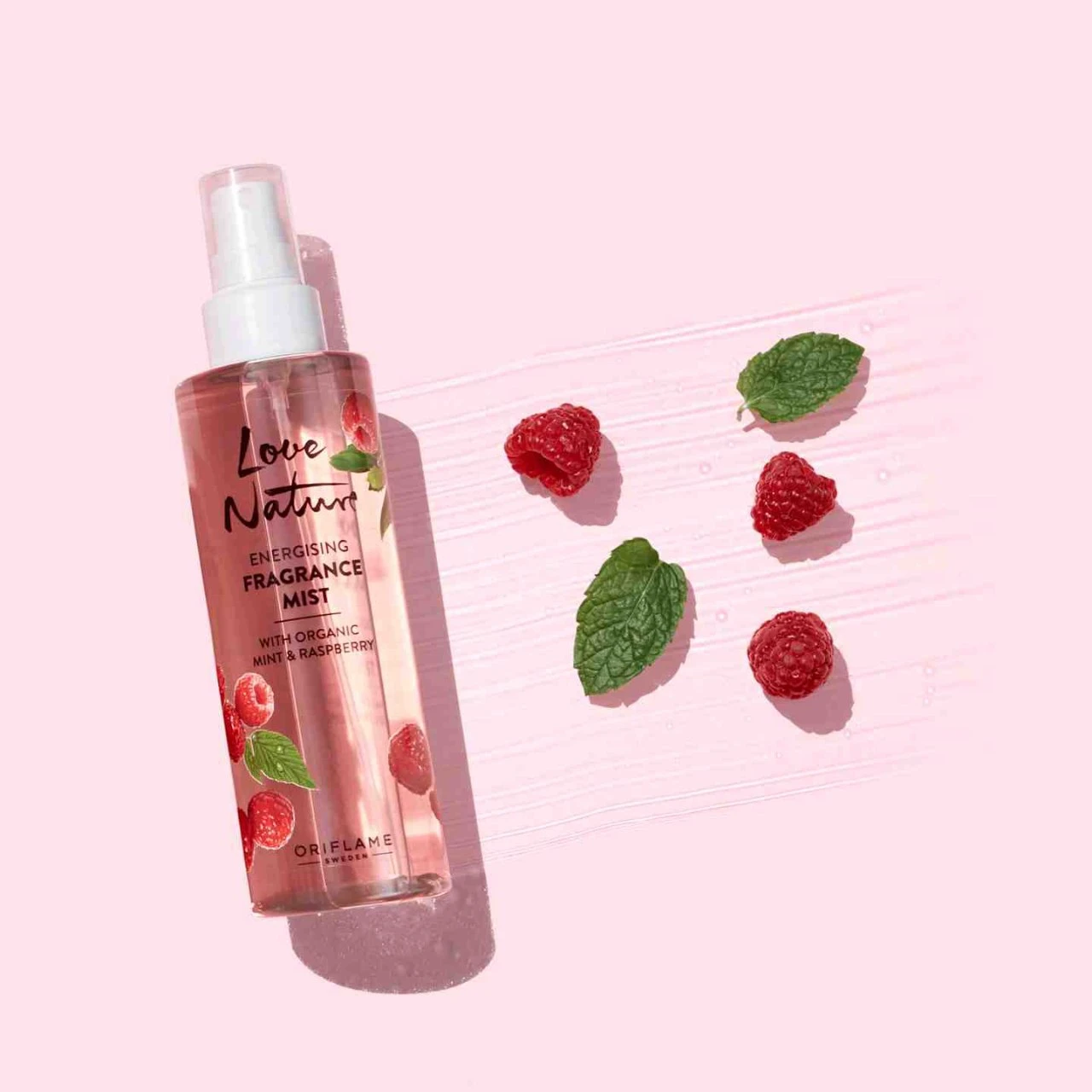 اسپری بدن معطر میوه ای لاونیچر با رایحه تمشک و نعناع اوریفلیم