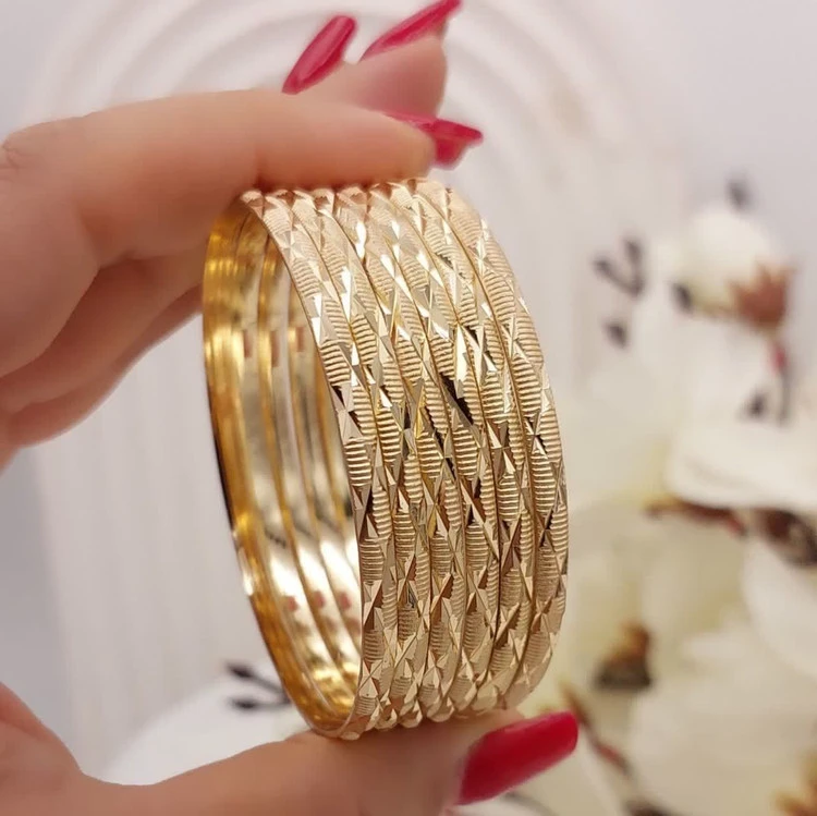النگو طرح طلای زنانه،پک ۶ تایی،اصل طلا روس،در دو مدل جذاب💍
