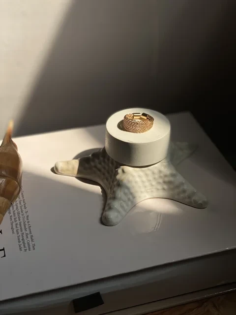 انگشتر حصيرى طلايى