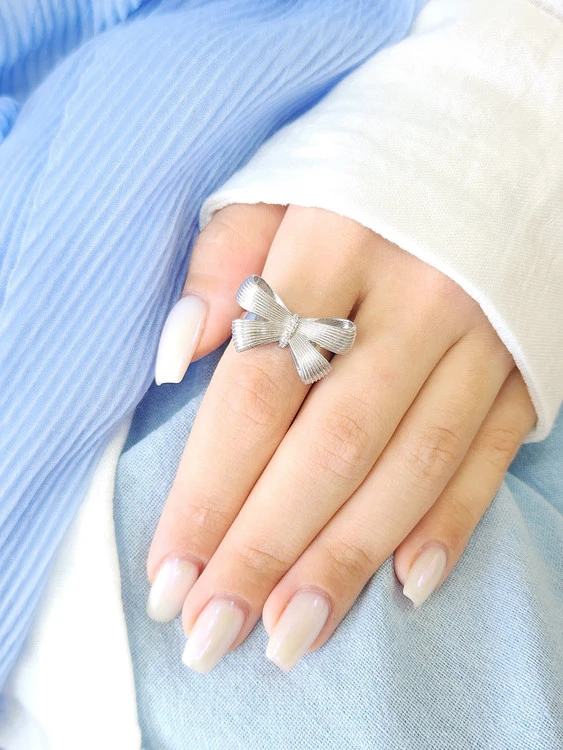 انگشتر زنانه نقره پاپیون فیوژن کد A1Z1