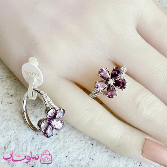 انگشتر زنانه ژوپینگ مدل گل بنفش نقره ای رنگ کد 3291