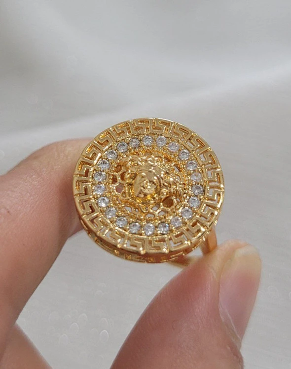 انگشتر طرح طلای زنانه_دخترانه،فری سایز،در ۱۰مدب خاص💍