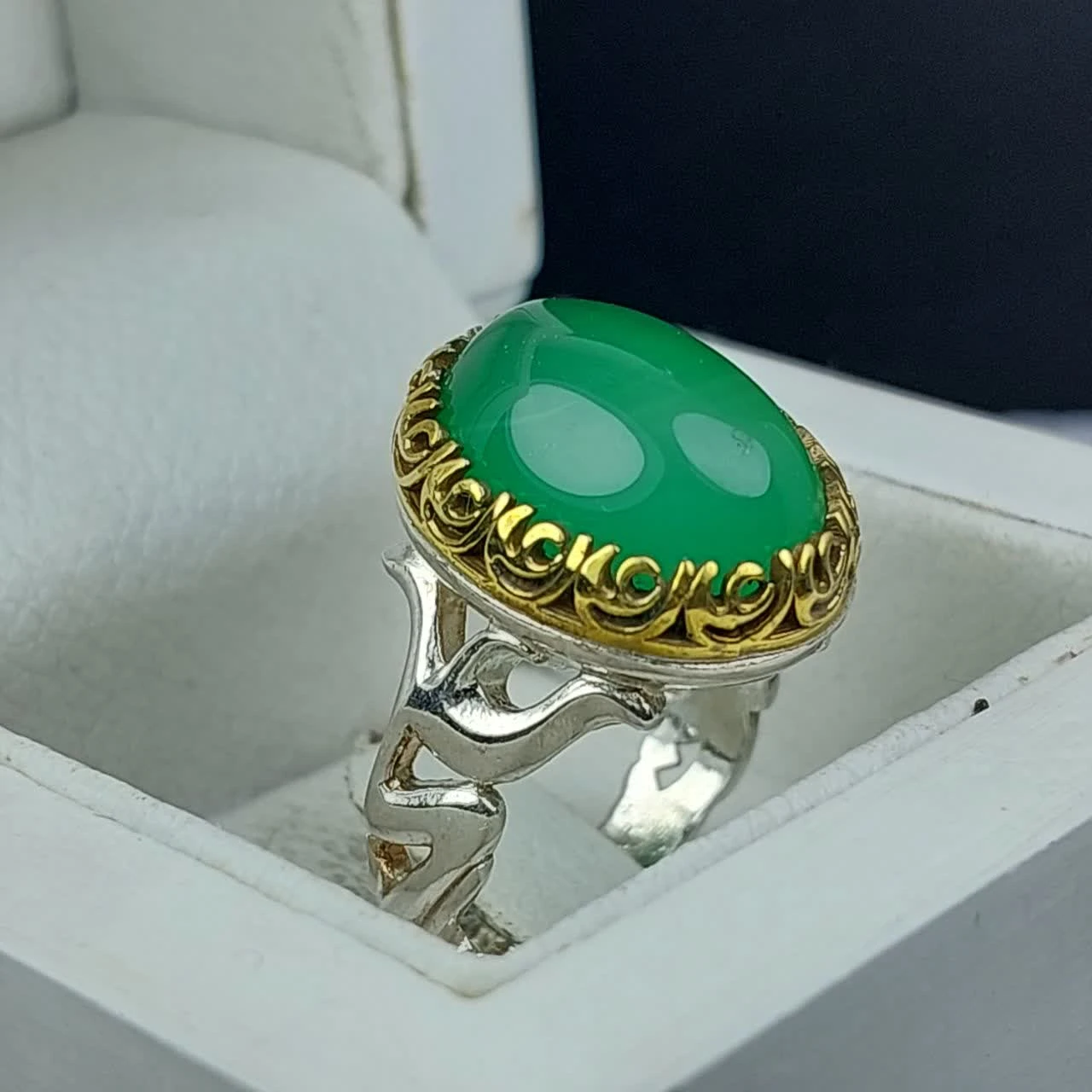 انگشتر عقیق سبز مردانه “ذوالفقار سبز” – با رکاب متبرک به نام “علی (ع)” کد 1839