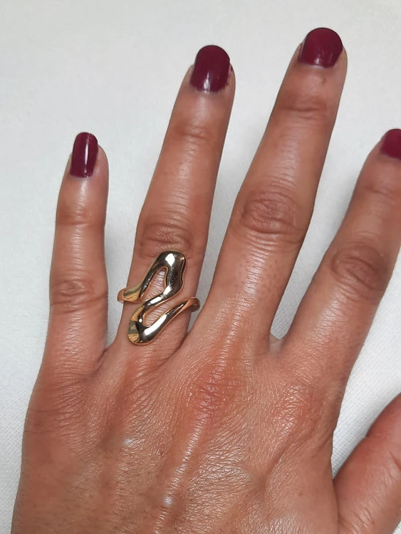 انگشتر مدل موج رنگ ثابت و فری سایز