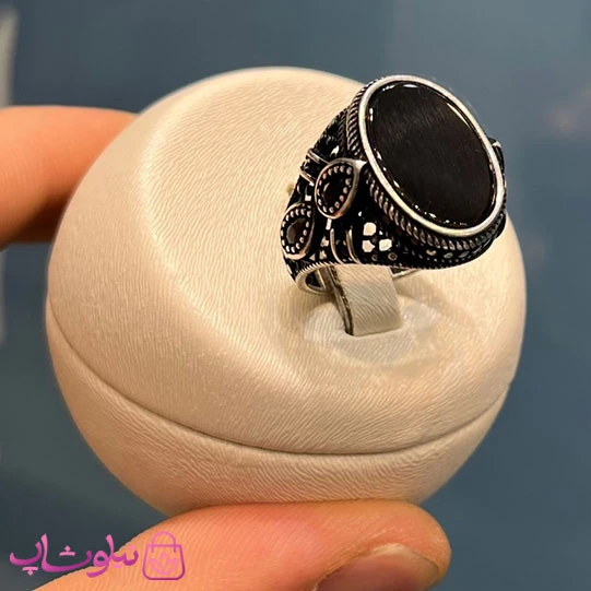 انگشتر مردانه نقره وارداتی عیار 925 مدل سنگ اونیکس مشکی بیضی کد 8835