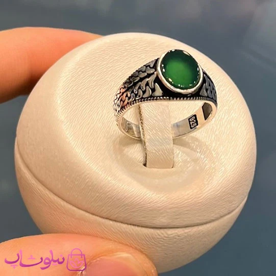 انگشتر مردانه نقره وارداتی عیار 925 مدل سنگ عقیق سبز بیضی کد 4807