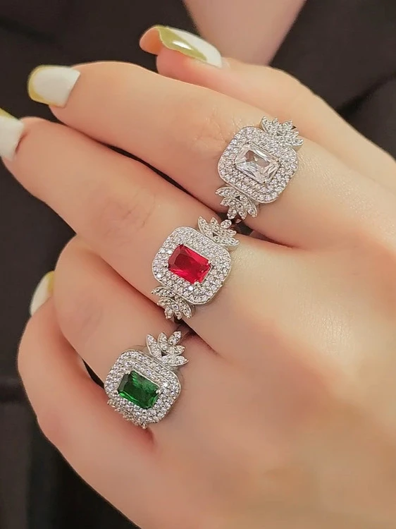 انگشتر نقره زنانه با نگین رنگی طرح جواهری کد A1J4