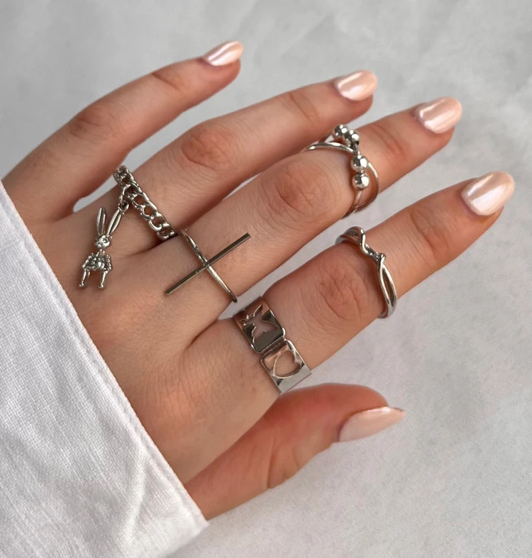انگشتر پک اقتصادی نقره‌ای