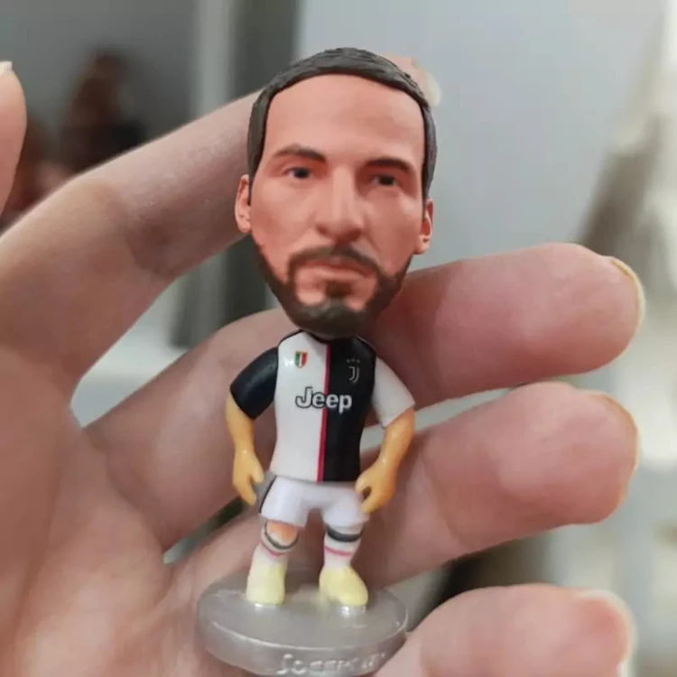 اکشن فیگور فوتبالی ساکروی هیگواین تیم یوونتوس soccerwe figure higuain